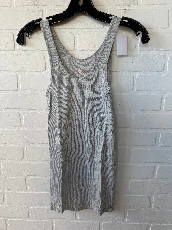 Top Sleeveless Basic By J. Crew In Grey, Size: S