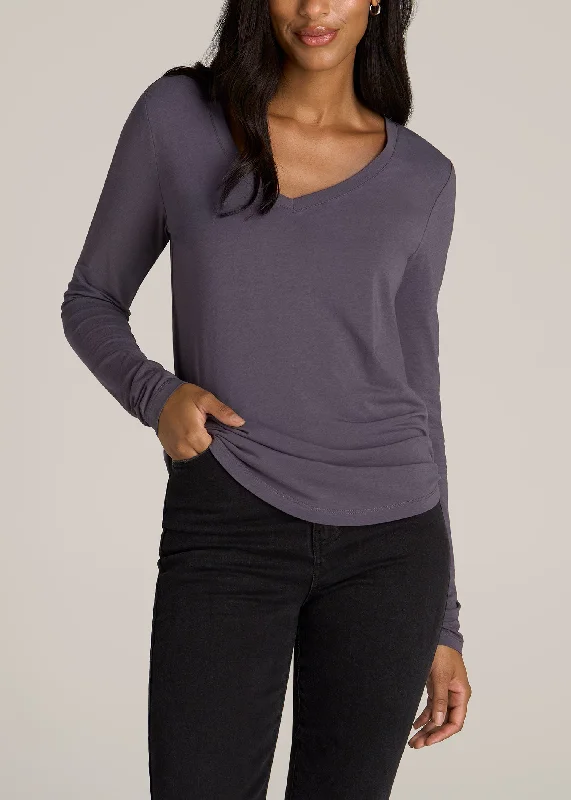 Fashion Sale Long Sleeve Scoop V-Neck Tee Shirt for Tall Women in Charcoal