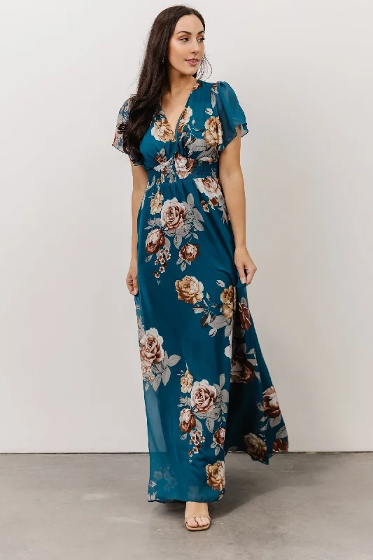 Everyday Glamour Alexandria Smocked Maxi Dress | Blue Floral