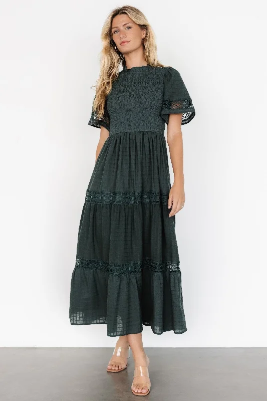 Rustic Countryside Charm Look Loveland Geo Lace Maxi Dress | Dark Green