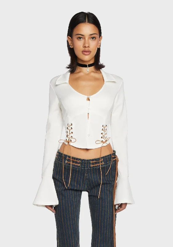 Trendy Street Style Attire Pretty Face Lace Up Blouse