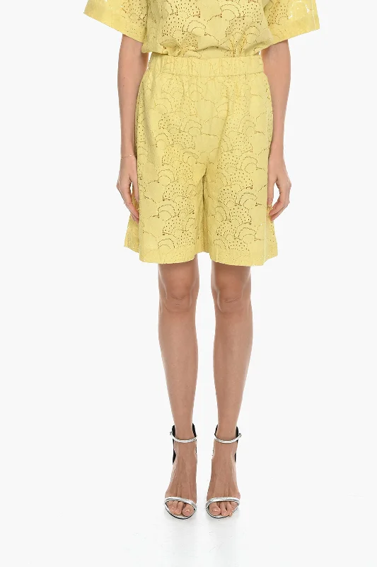 Exclusive Designer Collection Samsoe Samsoe Solid Color KAREN Shorts with Perforated Motif