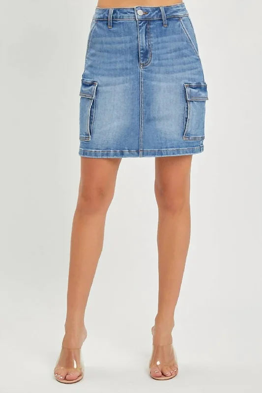 Vibrant Styles Midi Cargo Skirt In Medium Wash