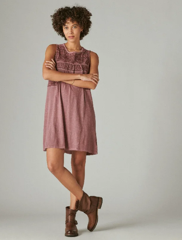 New Styles Just In Lucky Brand Women's Embroidered Sleevless Knit Mini Dress