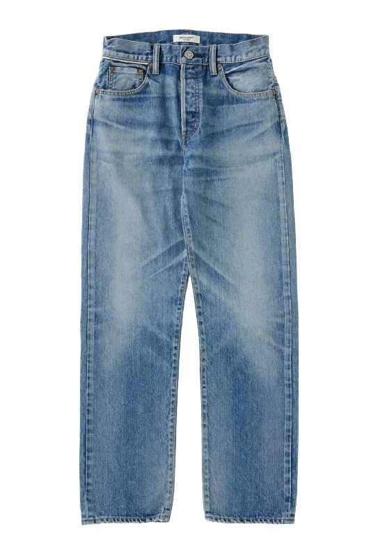 Luxury Comfort Graceland Straight Jeans In Light Blue